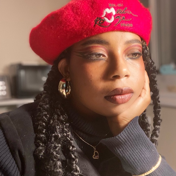 Meet your Posher, Adama - Picture 1 of 1